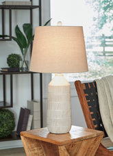J&M Furniture - Ashley Furniture - Willport Table Lamp (Set of 2) - Ceramic Table Lamp (Set of 2) - L177994